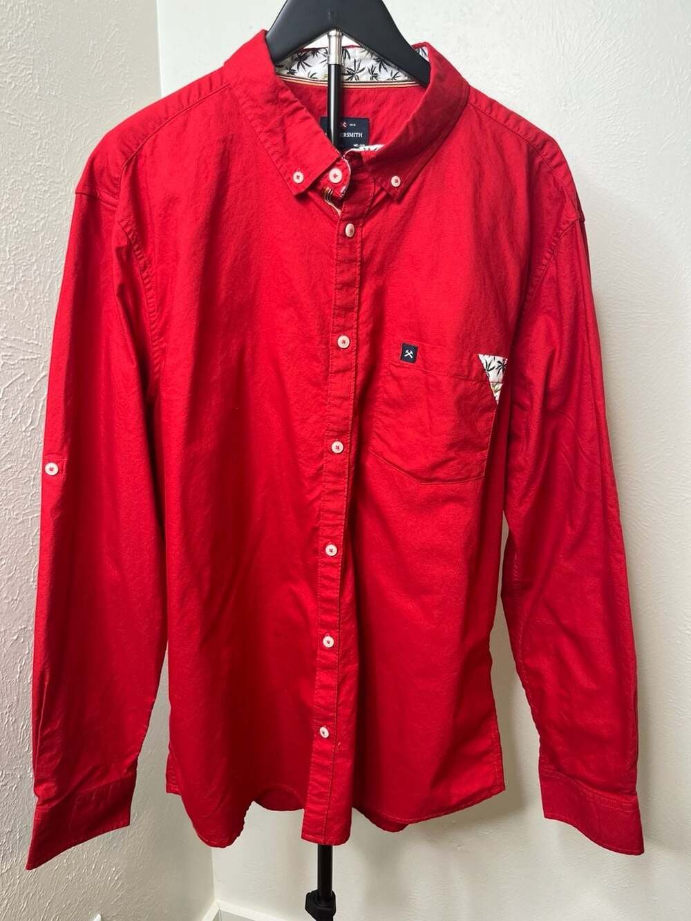 HAMMERSMITH Red Long Sleeve Button-Down Shirt with Palm Tree Collar Accent Mens